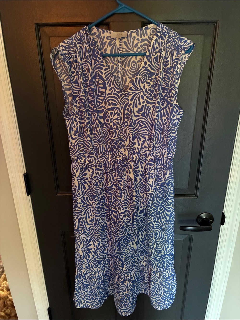 LOFT Blue and White Printed Cap-Sleeve Midi Dress